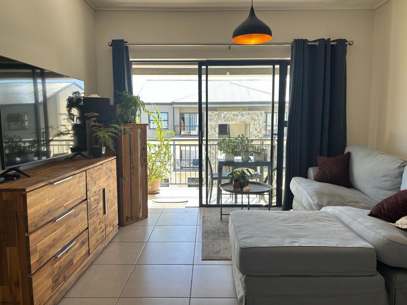 1 Bedroom Property for Sale in Sandown Western Cape